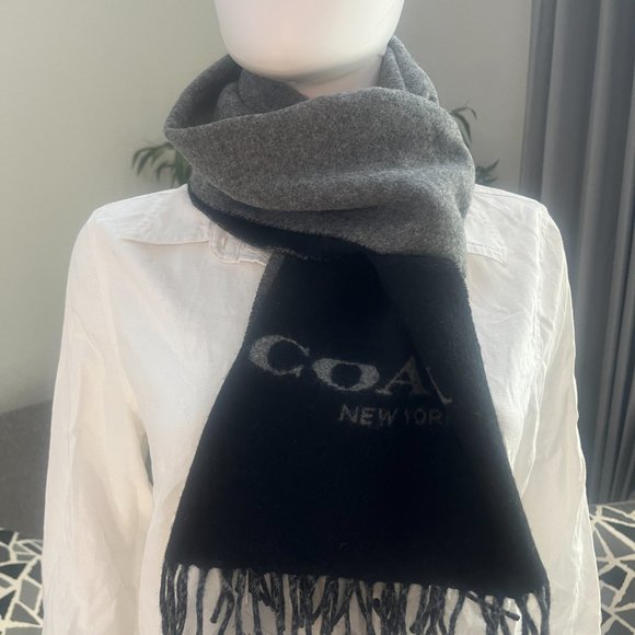 NWT COACH Wool & Cashmere Signature Scarf Black & Gray 76053 muffler - Picture 6 of 8